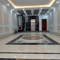 Cho thuê tầng 1+ 2 Nguyễn Thị Định tổng 140m2, MT 5m điều hòa, thang máy, ô tô vào làm văn phòng đẹp