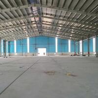 Cho thuê 4500m2 XƯỞNG ngay KCN VSIP2,2A Tân Uyên,B.Dương ,Cụm S.X ,PCCC,giấy tờ đầy đủ