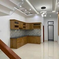 Bán nhà mới xây, siêu đẹp 1T3L KDC D2D Võ Thị Sáu, trục D, chỉ 7,8 tỷ
