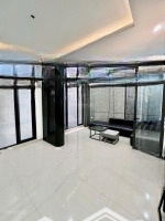 Cần Bán Gấp Nhà Riêng 5 Tầng Tại Nguyễn Văn Cừ, 9,5 Tỷ, 50M Mới Kính Koong
