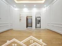Nhà 6 Tầng, Thang Máy, Ngõ Rộng Vị Trí Đẹp Yên Hòa
