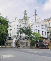 Cho Thuê Căn Góc 2 Mặt Tiên Khu Đường Hoa Phan Xích Long, Phú Nhuận 10X17M, 3 Tầng, 5 Phòng Ngủ Giá 85 Tr