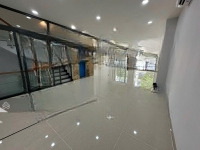 Cho Thuê Tầng Trệtdiện Tích(7X22M) Vạn Phúc City, Sàn Trống Suốt, Nội Thất Văn Phòng Giá Bán 15 Triệu