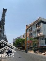 Giảm Sâu! Bán Nhà Mặt Tiền Trần Quý Quận 11 2 Chiều -Diện Tích8X17M 4 Tầng Có Hđ 68 Triệu/Th Giá Bán 28 Tỷ