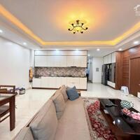 Bán nhà phố Vọng 39m2 nhà đẹp kinh doanh tốt thang máy 8.9 tỷ