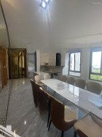 Bán Nhà Đẹp Nhất Phố Nguyễn Văn Cừ, 51M2,7 Tầng, Thang Máy, Gara, Vừa Ở Và Kinh Doanh, Siêu Hiếm