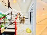 Chủ Ngộp Bán Gấp 1Tỷ 750 Triệuiệu Nhà Trần Văn Quang Tân Bình Kế Chùa Giác Lâm