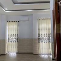 Nhà 3 lầu mặt tiền kdc Hưng Phú