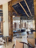 Bán Nhàmặt Tiềnđường Lê Thánh Tôn Bến Nghé Q1,Diện Tích10 X 20M, Hầm 10Tầng, Hđ Thuê 750 Triệu/Th. 250 Ty
