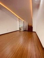Bán Nhà 2,45 Tỷ*35M2 - 4 Tầng -Oto Đỗ 10M Gần Đại Học Thể Dục Thể Thao - Chợ Phượng - Điểm Xe Buýt