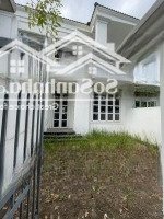 Cần Bán Gấp Nhà Phố Vườn 1 Trệt 1 Lầu - 6X22,5 135M2 Giá Tốt, Shr Giao Dịch Nhanh Chóng