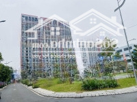 Shop Chân Đế Khai Sơn Long Biên Đối Diện Trường Thcs Times School, Cạnh Sảnh Cư Dân