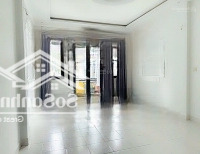 Cho Thuê Nhà Lầu Mới Kdc Hồng Phát Vị Trí Rất Đẹp Kd Đa Ngành - Giá Thuê: 11 Triệu - Diện Tích