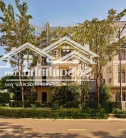 Chính Chủ Gửi Bán Căn Góc Trục Đường Lớn Nhất Dự Bán Verosa Parkdiện Tích178M2 Giá Chỉ Từ 20 Tỷ