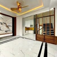 Bán Nhà Riêng 40M2 Tại Dư Hàng Kênh, Lê Chân, Hải Phòng, Ngõ Nông Thông Hồ Sen, Sđcc, Giá Cực Tốt