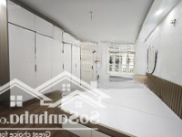 Ngã Tư Mai Dịch, 8,35 Tỷ, 40M2 5Tầng ,Hàng Hot Giá Cực Chất