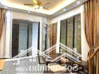 Ngã Tư Mai Dịch, 8,35 Tỷ, 40M2 5Tầng ,Hàng Hot Giá Cực Chất
