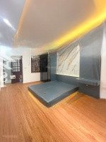 Nhà Ô Tô Qua Nhà 35Mx5 Tầng Tại Tả Thanh Oai