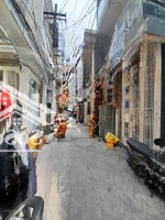 [Q1053] Nhà Góc 2 Mặt Hẻm _ Tiện Xây Mới 3,5 Tấm. Diện Tích: 32M2_Chỉ 4,X Tỷ