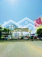 Ngộp Bank Bán Gấp Nhà Ngay Đinh Thị Thi, Vạn Phúc, 238M2, Ngang 7,5M, Giá Bán 10,5Ty Tl