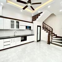  BÁN NHÀ AN DƯƠNG VƯƠNG 6xx tỷ , 5 TẦNG (4.3 x7)m  20M RA Ô TÔ TRÁNH,Sổ đỏ chính chủ ️LH để xem nhà - 0979759626