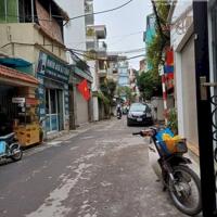 Bán nhà mặt ngõ ô tô phố Lạc Long Quân, Quận Cầu Giấy, nhà dân xây