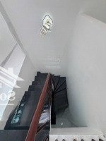 Nhà Đẹp Phố Cổ, Hà Đông, 5 Tầng,Diện Tích30M2,Mặt Tiền3.2M, Nhỉnh 6Tỷ, Ô Tô, Gần Chợ Hà Đông, Kinh Doanh Nhỏ