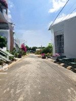 Bán Lô Đất 82M2, 5.4X15.14, Đường Xe Hơi 8M, Kdc Đ. Gò Cát, Phú Hữu, Quận 9