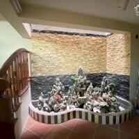 Bán Biệt thự Sân vườn Tô Ngọc Vân - 110m2 x 4T x MT 7.6m - Oto đỗ cổng - 2 thoáng