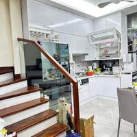 BÁN NHÀ ĐƯỜNG TRƯỜNG CHINH, PHÂN LÔ Ô TÔ TRÁNH, MỞ VĂN PHÒNG, 50M2, 5 TẦNG, GIÁ 18.3 TỶ.