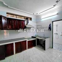 CHO THUÊ NHÀ Mặt Ngõ - Tuyến 2 Lạch Tray - ô tô đỗ trong nhà