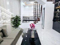 Nhỉnh 9 Tỷ Nhà Phố Trần Thái Tông Cầu Giấy 45M2 6 Tầng Ngõ Nông - Gần Phố Full Đồ Sẵn Sổ - Căn Góc