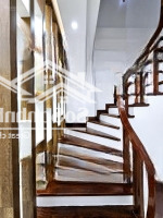 Nhỉnh 9 Tỷ Nhà Phố Trần Thái Tông Cầu Giấy 45M2 6 Tầng Ngõ Nông - Gần Phố Full Đồ Sẵn Sổ - Căn Góc