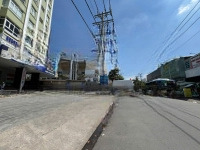 Bán Nhàmặt Tiềnnơ Trang Long, Bình Thạnh. 10Mx50M, Nh: 19M, Cn: 656M2, 3T. Hđt: 200 Triệu/Tháng. Giá: 75 Tỷ