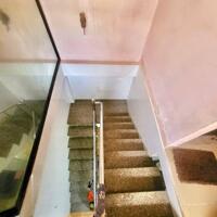 BIỆT THỰ CỔ ĐIỂNlinh Xuân, Thủ Đức7️⃣1️⃣M2, 2 Tầng đúcnhỉnh 4️⃣tỷ (TL)