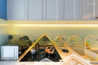 Saigon Royal - 1 Phòng Ngủ 1 Toilet - Full Nội Thất - 15 Triệu. Xem Nhà Liên Hệ: 0939609011