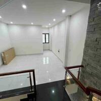 ⭐ NHÀ 3 TẦNG MẶT TIỀN LÊ THANH NGHỊ – HẢI CHÂU   Diện tích: 81m², ngang 4.5m
