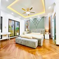 BÁN NHÀ KHUẤT DUY TIẾN THANH XUÂN, OTO ĐỖ CỬA DT98M 6T THANG MÁY, MẶT TIỀN RỘNG, 24.XTỶ