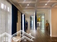 Bán Bt Vinhomes 270M2 Hoàn Thiện Đẹp, Đường Rộng Thông Thoáng, Mặt Công Viên, Sông Rộng, Giá Bán 65 Tỷ