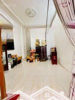 Nhà Gần 50M2, Đúc Trệt - Lầu Btct, Còn Mới, Giá Bán 4,65 Tỷ Còn Bớt