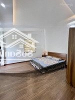 Căn Hộ Tầng 2 Lô Góc Cực Thoáng Đẹp, Mặt Phố Sát Hồ Đền Lừ