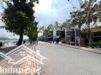 Cực Hiếm! Bán Khuôn Đất Góc 2Mt Gần Sông, Đối Diện Công Viên, Q2, Dt: 8X20M, Chỉ 185 Triệu/M2