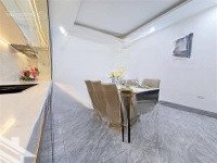 Víp Phố Nguyễn Ngọc Vũ, 2 Thoáng Mới Full Nội Thất, Cách Ô Tô 8M, Sát Mặt Phố,Diện Tích39M2 * 5 Tầng