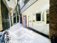 Bán Nhà Phố Ngọc Khánh Ba Đình, Lô Góc, Ngõ Thông, Kinh Doanh Đỉnh, Diện Tích: 45M2, Giá Ưu Đãi