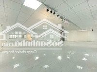 Cho Thuê Tòa Nhà Đẹp Mặt Tiền Nguyễn Gia Trí, Bình Thạnh, Dtsd: 800M2, Trống Suốt, Chuẩn Văn Phòng