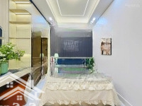 Siêu Phẩm Một Trục Đường 7M Giá Bán 9Tỷ2 Đường Phạm Văn Chiêu P16 Gò Vấp Trệt Lửng 3Lầu Mở Vp Cty Spa .