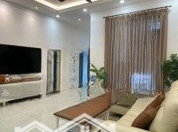 Bán Gấp Nhà Phố Full Nội Thất Tại Kđt Lakeview Citydiện Tích5X20M 1 Trệt 3 Lầu Giá Bán 19,3 Tỷ Liên Hệ: 0902872670