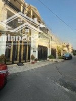 Bán Nhà 1 Trệt 2 Lầu Căn Góc Siêu Đẹp Ngay Chợ Thủ Đức - 4 Phòng Ngủ- Sàn 130M2 - 6 Tỷ 8