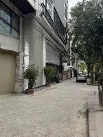 -Bán Nhà Hoàng Cầu-Trần Quang Diệu-Phân Lô-Ô Tô-65M-5Tầng-6M Mt-23.Xty