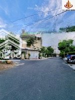 Đỉnh - Nhà 3 Tầng Mặt Tiền - Đường Nhựa Xe Hơi Quay Đầu - Dt: 143.9M2 Giá Bán 9 Tỷ